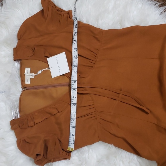 NWT Honey Punch V-Neck Mini Dress Ruffle Collar Empire Waist - Picture 10 of 13